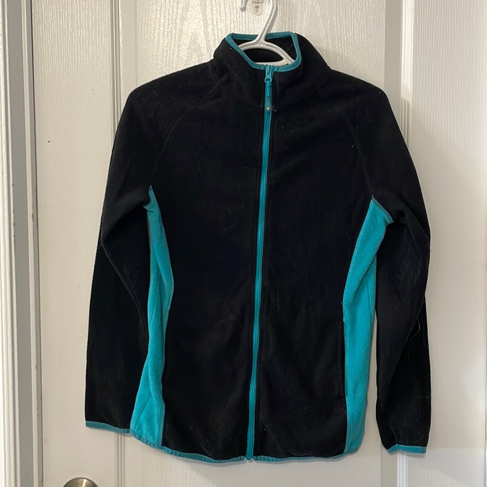 White Cross Scrub Sweater. Size Medium